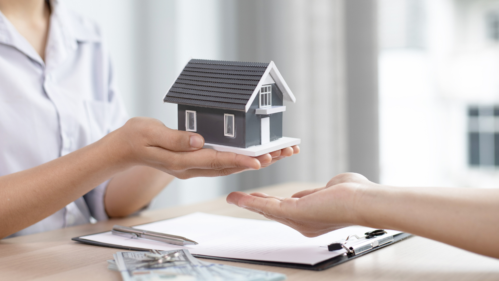 Top Factors That Affect Your Home Insurance Rates